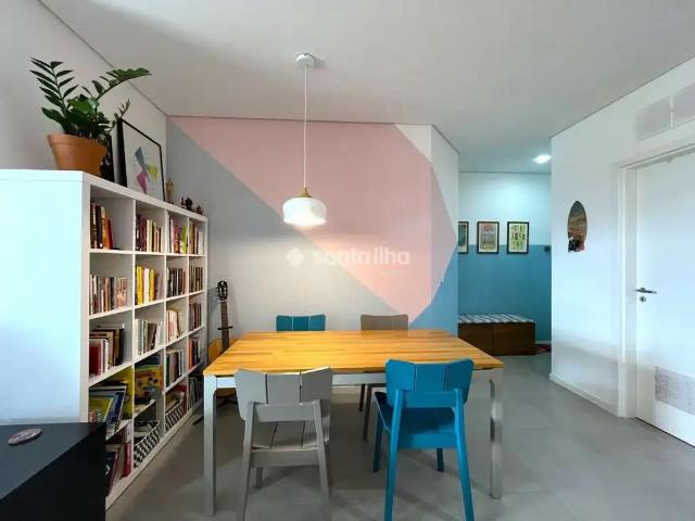 Apartamento aluguel em Região Geográfica Imediata de Florianópolis, Desterro