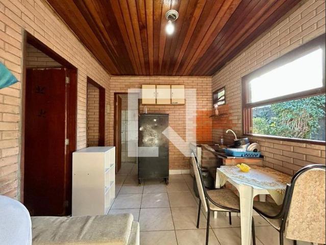 Apartamento aluguel em Rio Vermelho Norte, Florianópolis