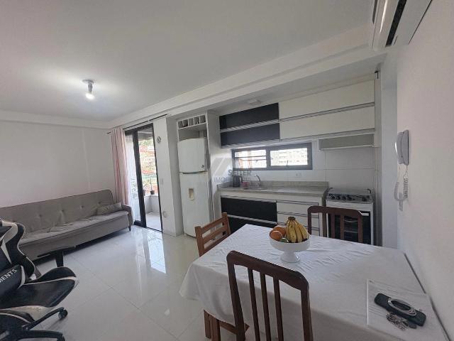 Apartamento aluguel em Região Geográfica Imediata de Florianópolis, Desterro