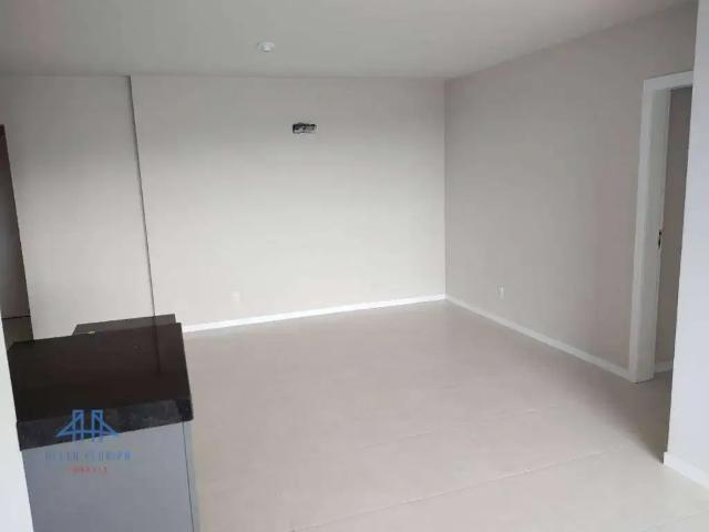 Apartamento aluguel em Região Geográfica Imediata de Florianópolis, Desterro