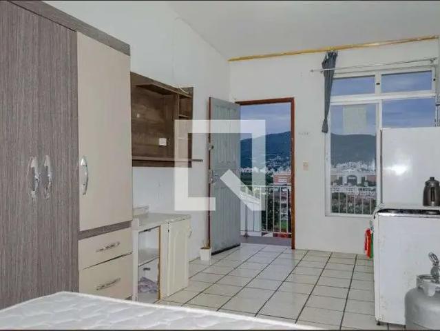 Apartamento aluguel em Região Geográfica Imediata de Florianópolis, Desterro