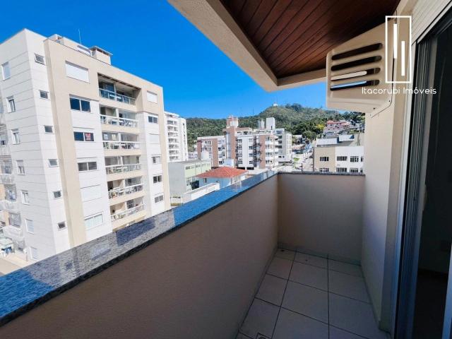 Apartamento aluguel em Região Geográfica Imediata de Florianópolis, Desterro