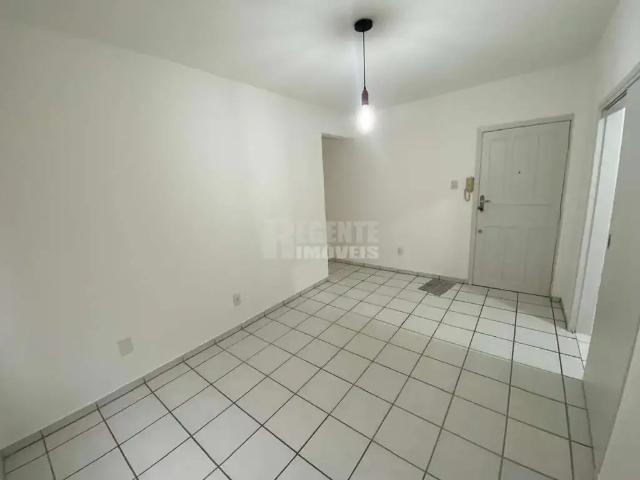 Apartamento aluguel em Região Geográfica Imediata de Florianópolis, Desterro
