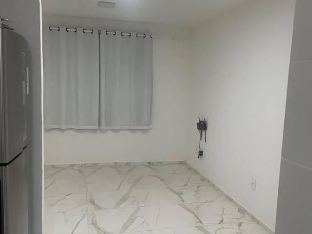 Apartamento aluguel em Jardim das Oliveiras, Fortaleza