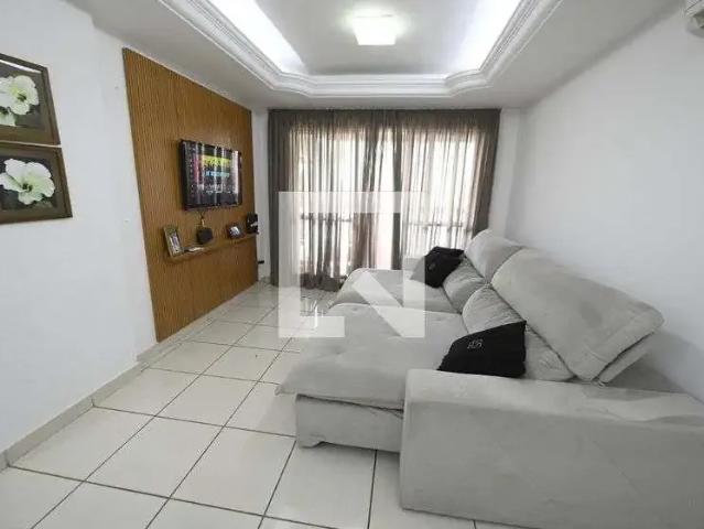 Apartamento aluguel em Jardim Goiás, Goiânia