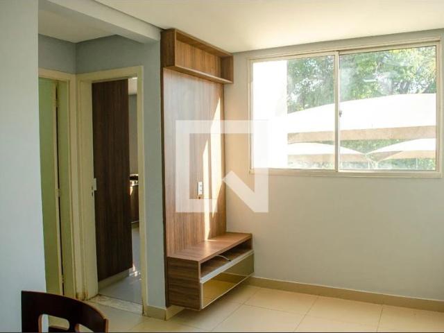 Apartamento aluguel em Parque Flamboyant, Goiânia