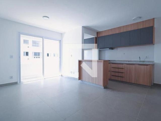 Apartamento aluguel em Setor Campinas, Goiânia