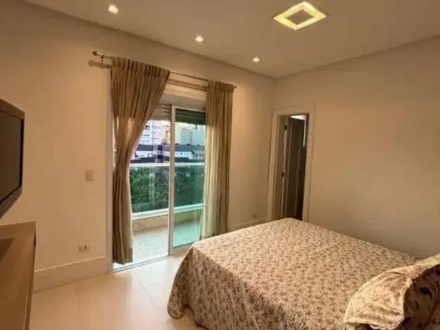 Apartamento aluguel em Região Imediata de Santos, Região Metropolitana da Baixada Santista