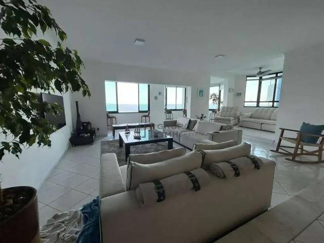 Apartamento aluguel em Região Imediata de Santos, Região Metropolitana da Baixada Santista