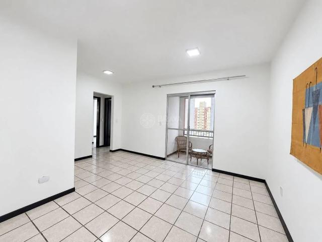 Apartamento aluguel em Centro, Itajaí
