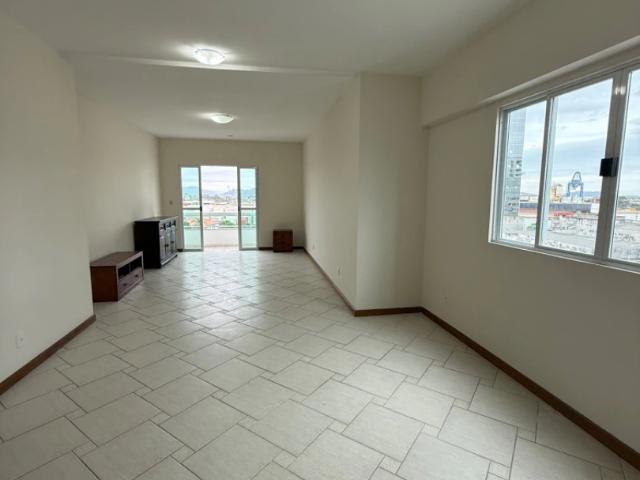 Apartamento aluguel em Centro, Itajaí