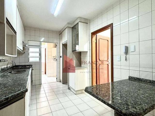 Apartamento aluguel em Centro, Itajaí