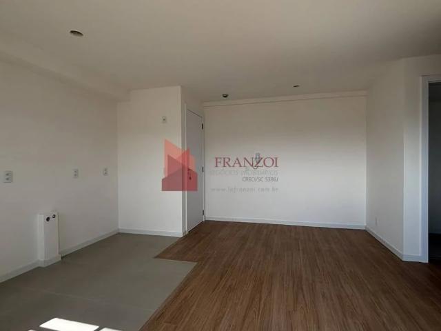 Apartamento aluguel em Votorantim, Itajaí