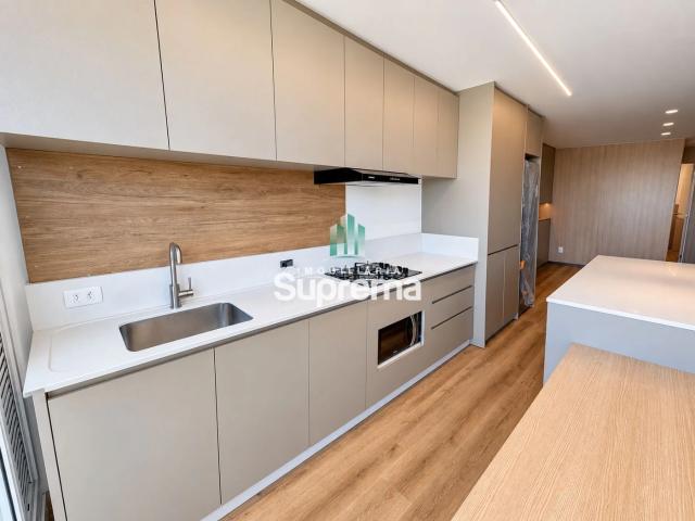 Apartamento aluguel em Ariribá, Itajaí