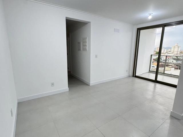 Apartamento aluguel em Bambuzal, Itajaí
