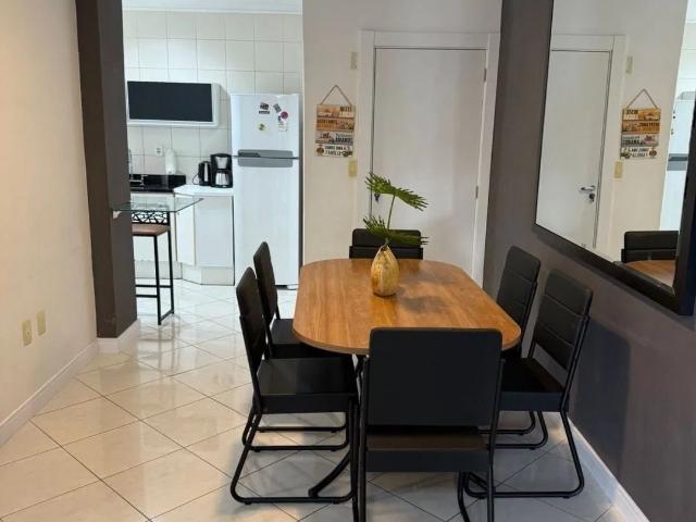 Apartamento aluguel em Meia Praia, Itapema