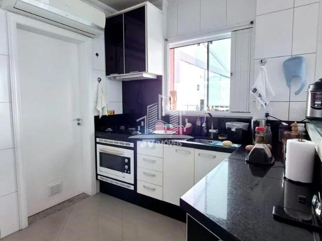 Apartamento aluguel em Meia Praia, Itapema