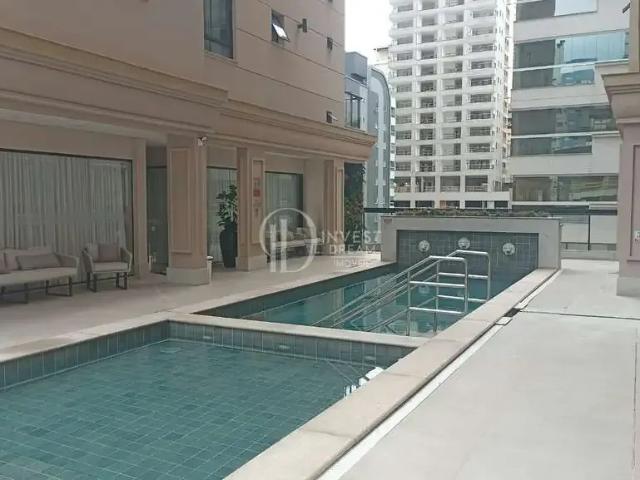 Apartamento aluguel em Meia Praia, Itapema