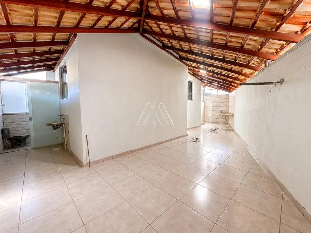 Apartamento aluguel em Itaúna, Região Geográfica Intermediária de Divinópolis