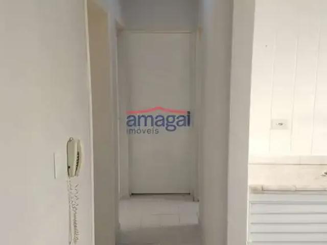 Apartamento aluguel em Região Imediata de São José dos Campos, Região Metropolitana do Vale do Paraíba e Litoral Norte