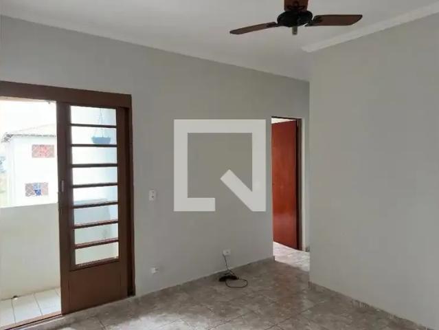 Apartamento aluguel em Região Imediata de São José dos Campos, Região Metropolitana do Vale do Paraíba e Litoral Norte