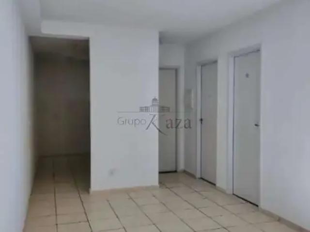 Apartamento aluguel em Região Imediata de São José dos Campos, Região Metropolitana do Vale do Paraíba e Litoral Norte