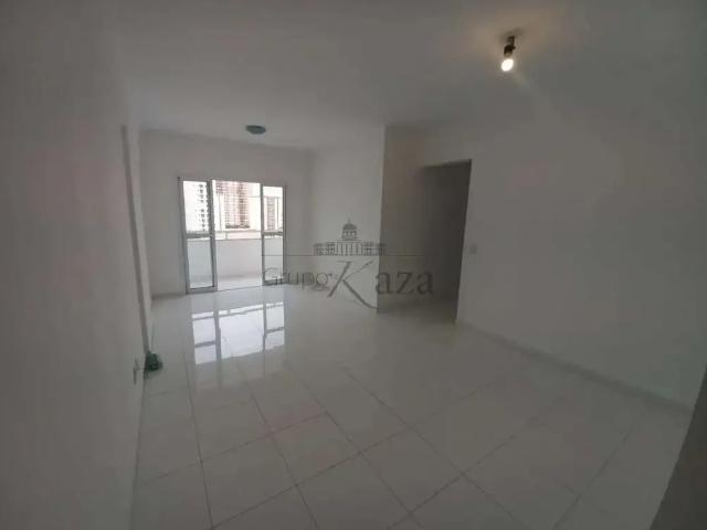 Apartamento aluguel em Região Imediata de São José dos Campos, Região Metropolitana do Vale do Paraíba e Litoral Norte