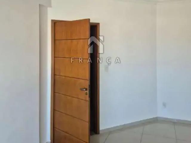 Apartamento aluguel em Região Imediata de São José dos Campos, Região Metropolitana do Vale do Paraíba e Litoral Norte