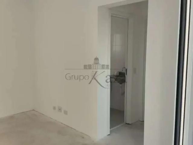 Apartamento aluguel em Região Imediata de São José dos Campos, Região Metropolitana do Vale do Paraíba e Litoral Norte
