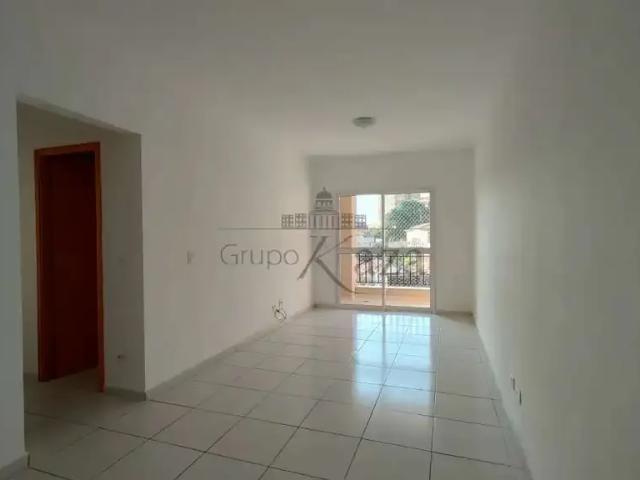 Apartamento aluguel em Região Imediata de São José dos Campos, Região Metropolitana do Vale do Paraíba e Litoral Norte