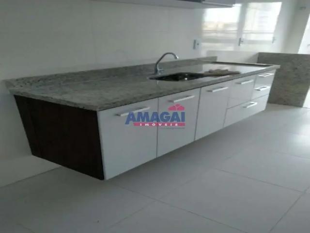 Apartamento aluguel em Região Imediata de São José dos Campos, Região Metropolitana do Vale do Paraíba e Litoral Norte