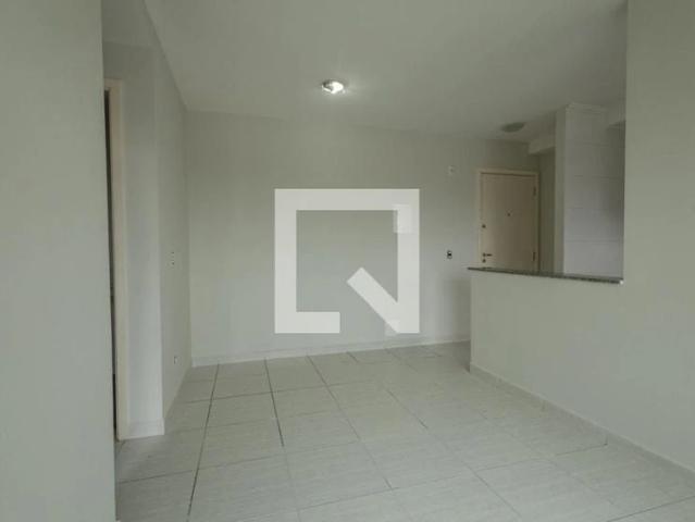 Apartamento aluguel em Região Imediata de São José dos Campos, Região Metropolitana do Vale do Paraíba e Litoral Norte