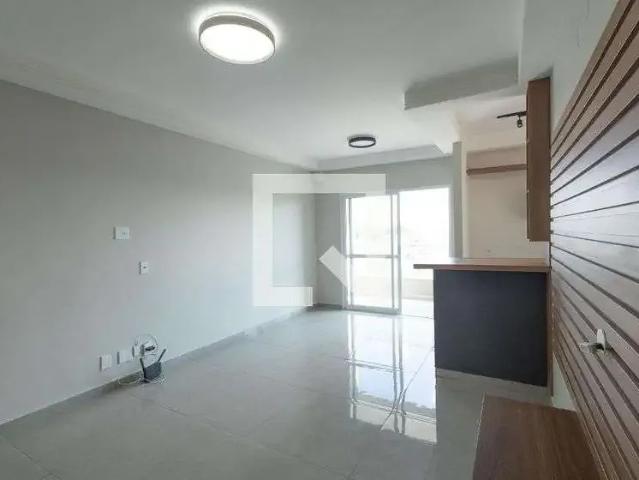 Apartamento aluguel em Região Imediata de São José dos Campos, Região Metropolitana do Vale do Paraíba e Litoral Norte