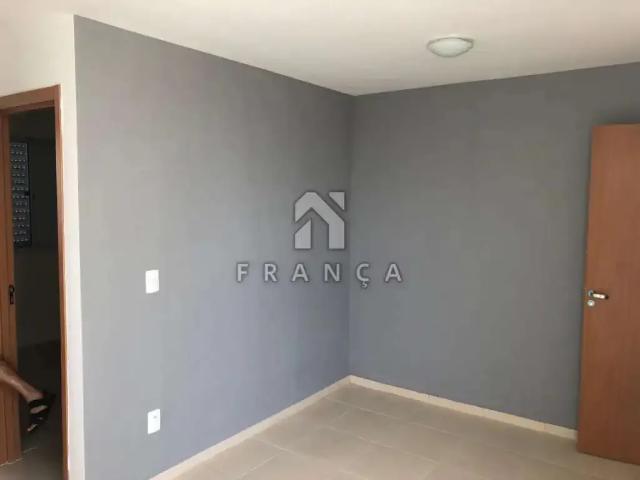 Apartamento aluguel em Região Imediata de São José dos Campos, Região Metropolitana do Vale do Paraíba e Litoral Norte
