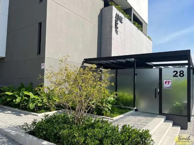 Apartamento aluguel em Bucarein, Joinville