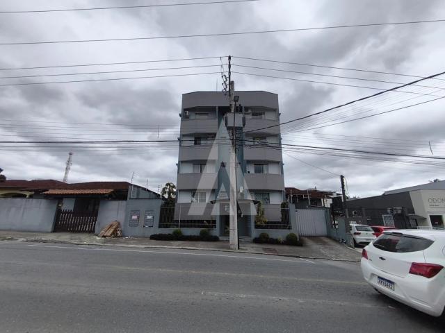 Apartamento aluguel em Bom Retiro, Joinville