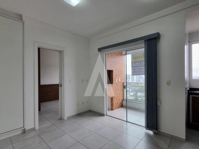 Apartamento aluguel em Bucarein, Joinville