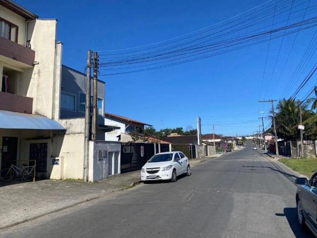 Apartamento aluguel em Iririú, Joinville