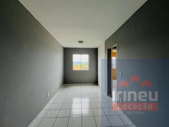Apartamento aluguel em Jardim Iririú, Joinville