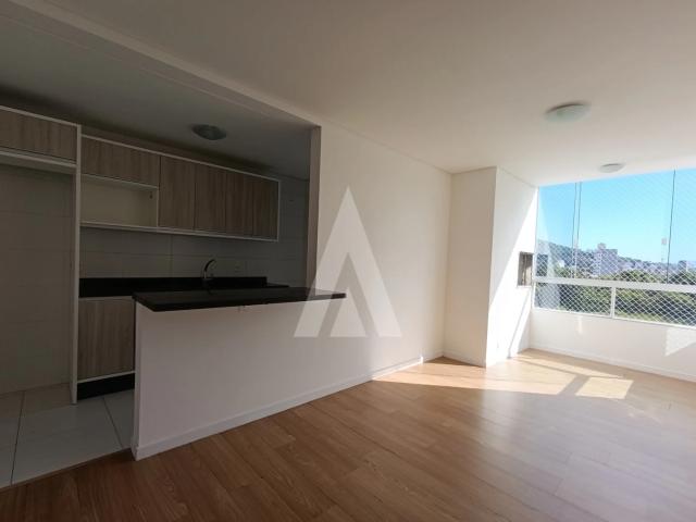 Apartamento aluguel em Saguaçu, Joinville