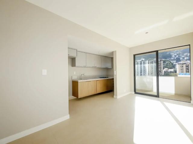 Apartamento aluguel em São Mateus, Juiz de Fora