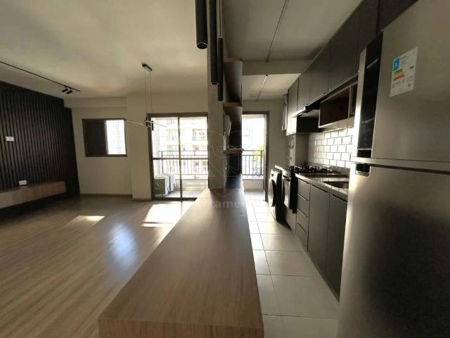 Apartamento aluguel em Vivendas do Arvoredo, Londrina