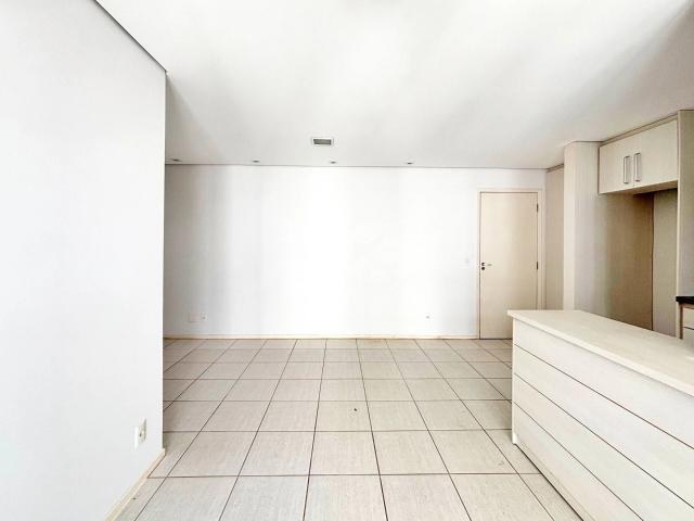 Apartamento aluguel em Tucanos, Londrina