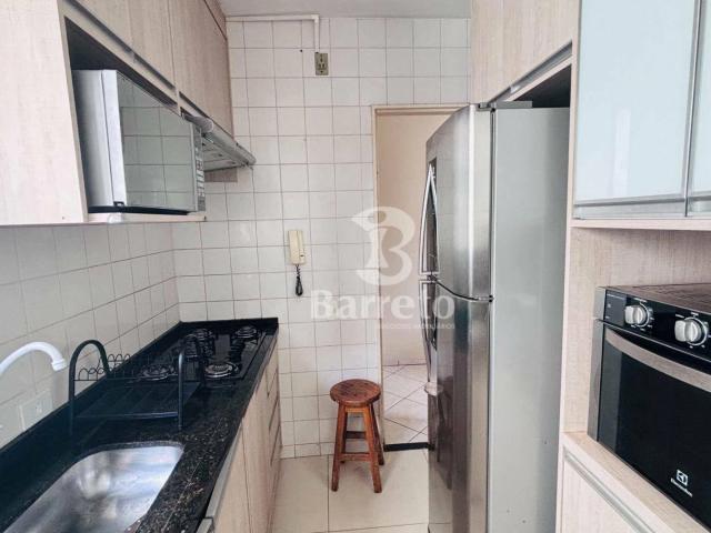 Apartamento aluguel em Vivendas do Arvoredo, Londrina