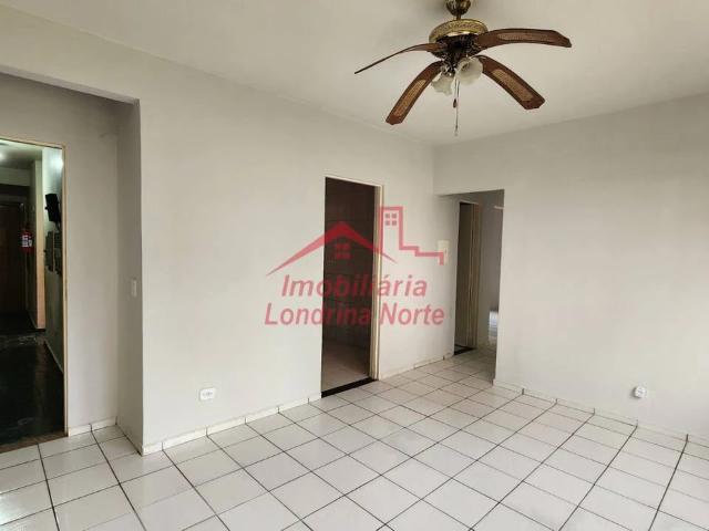 Apartamento aluguel em Cinco Conjuntos, Londrina