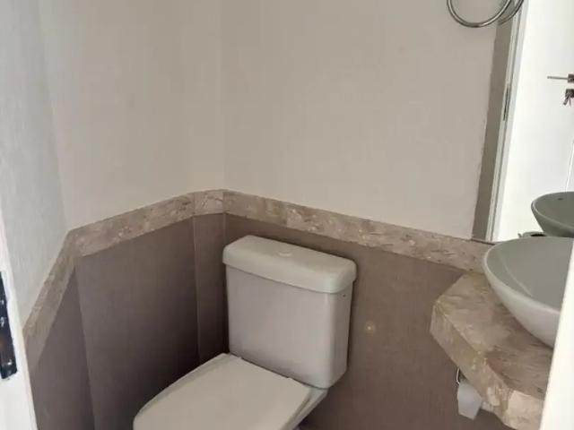 Apartamento aluguel em Região Geográfica Imediata de Macaé-Rio das Ostras, Macaé