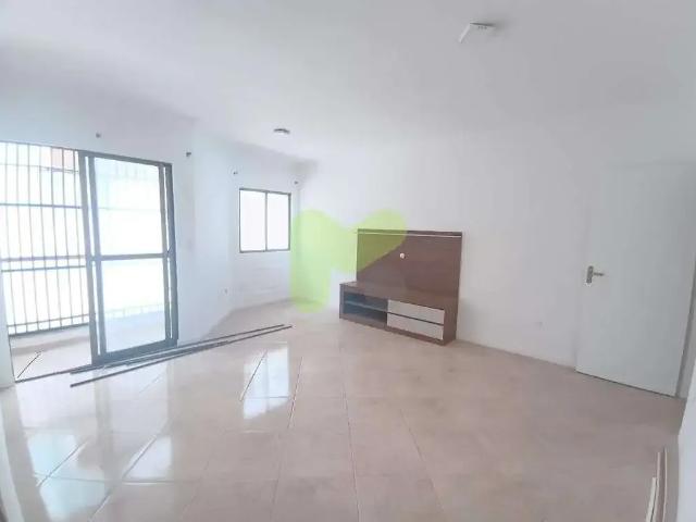 Apartamento aluguel em Região Geográfica Imediata de Macaé-Rio das Ostras, Macaé