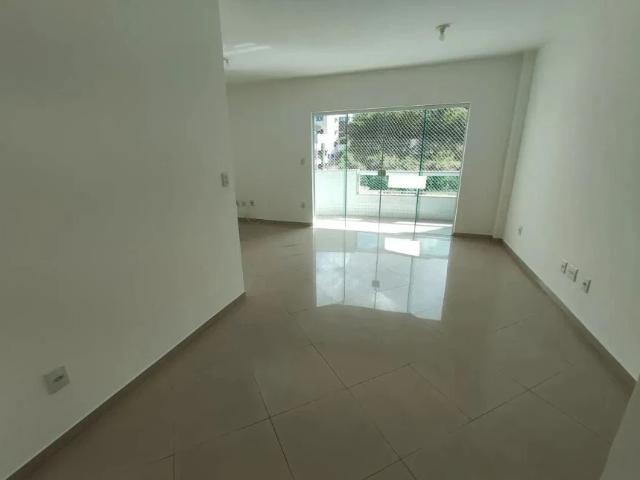 Apartamento aluguel em Região Geográfica Imediata de Macaé-Rio das Ostras, Macaé
