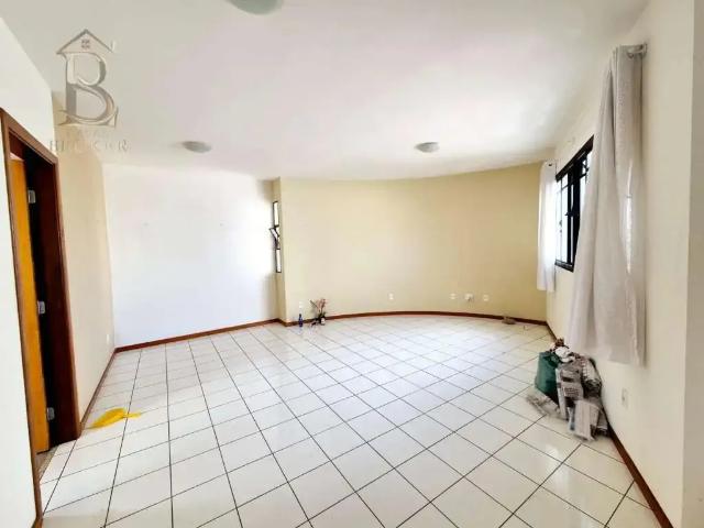 Apartamento aluguel em Região Imediata de Marília, Marília