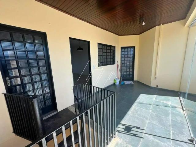 Apartamento aluguel em Região Imediata de Marília, Marília